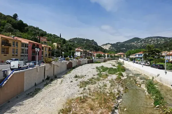 Abri Piscine Sans Rail Constructeur abri de piscine Saint-André-de-la-Roche